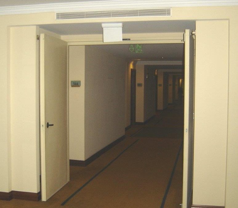 Portas para Saida de Emergência